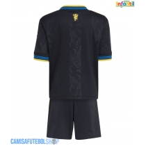 Camisa de time de futebol Manchester United Replicas 3º Equipamento Infantil 2025-26 Manga Curta (+ Calças curtas)